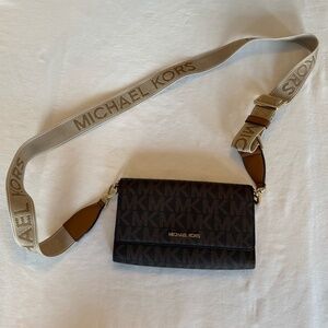 Michael Kors small crossbody